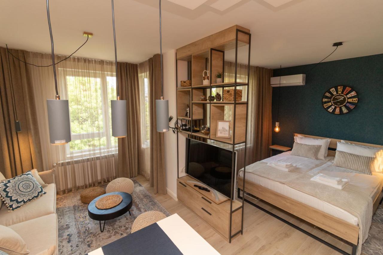 Heart Of Apartment